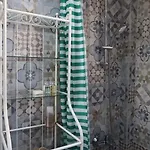 Cozy With Balcony *