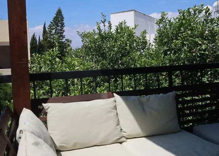 Cozy With Balcony アパート *